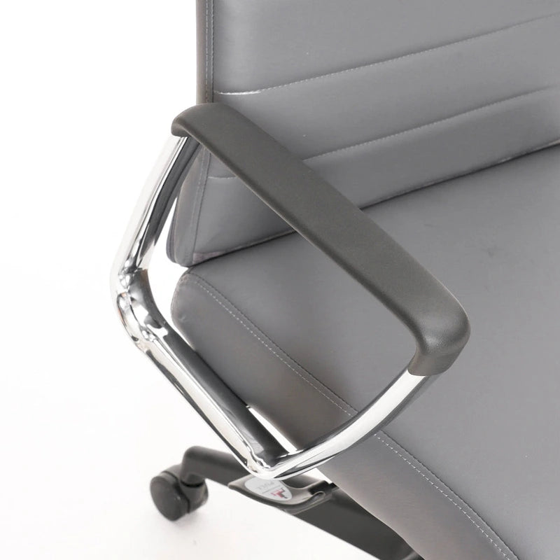 Fauteuil de bureau haut dossier en cuir, pivotant, 1 place — Noir / Marron clair / Bleu marine / Gris / Marron clair / Blanc / Anthracite / Vert